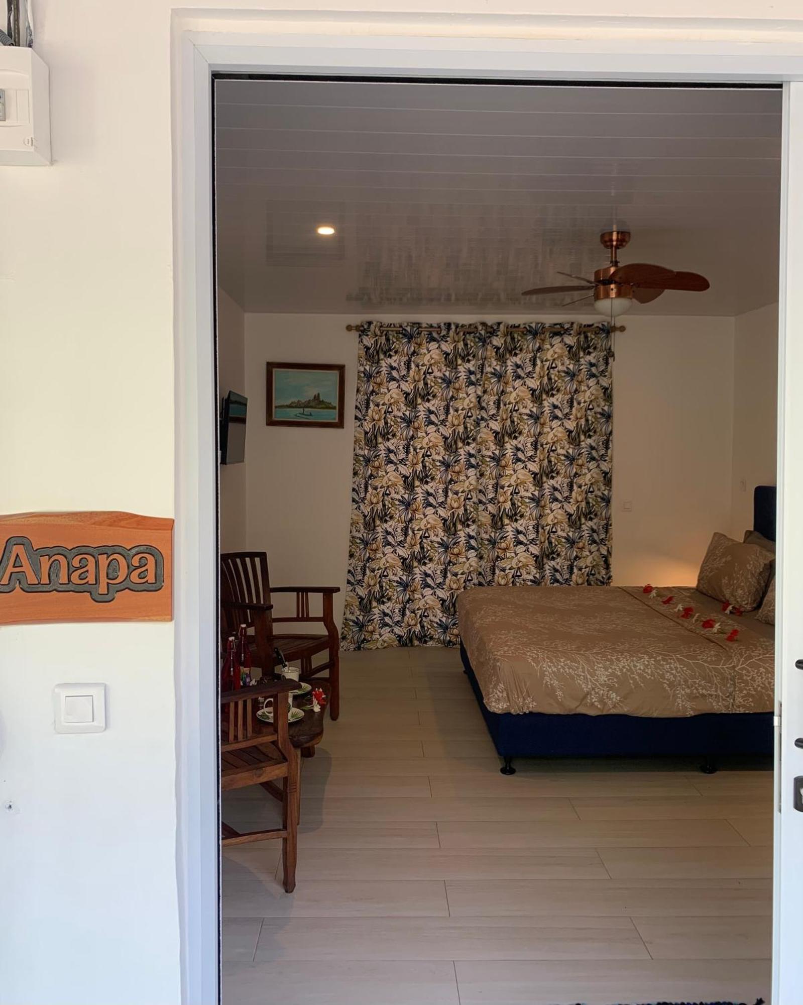 A Tomo Mai Homestay, Close To Airport, Private Bathroom Free Parking And Wifi With High Connection And Breakfast Optional Faaa Kültér fotó