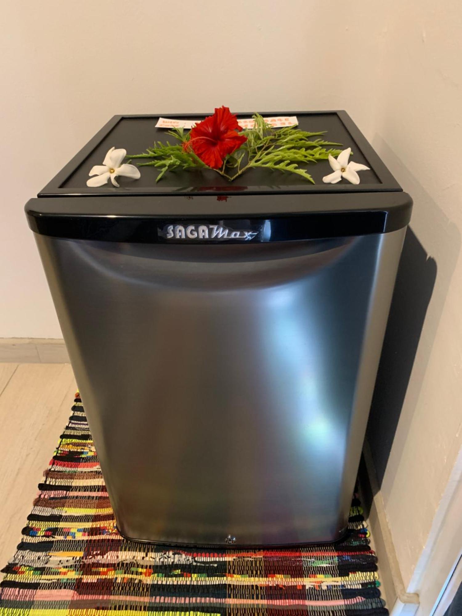 A Tomo Mai Homestay, Close To Airport, Private Bathroom Free Parking And Wifi With High Connection And Breakfast Optional Faaa Kültér fotó