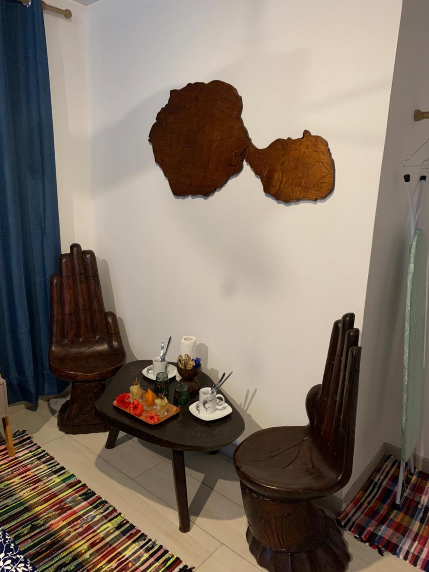 A Tomo Mai Homestay, Close To Airport, Private Bathroom Free Parking And Wifi With High Connection And Breakfast Optional Faaa Kültér fotó