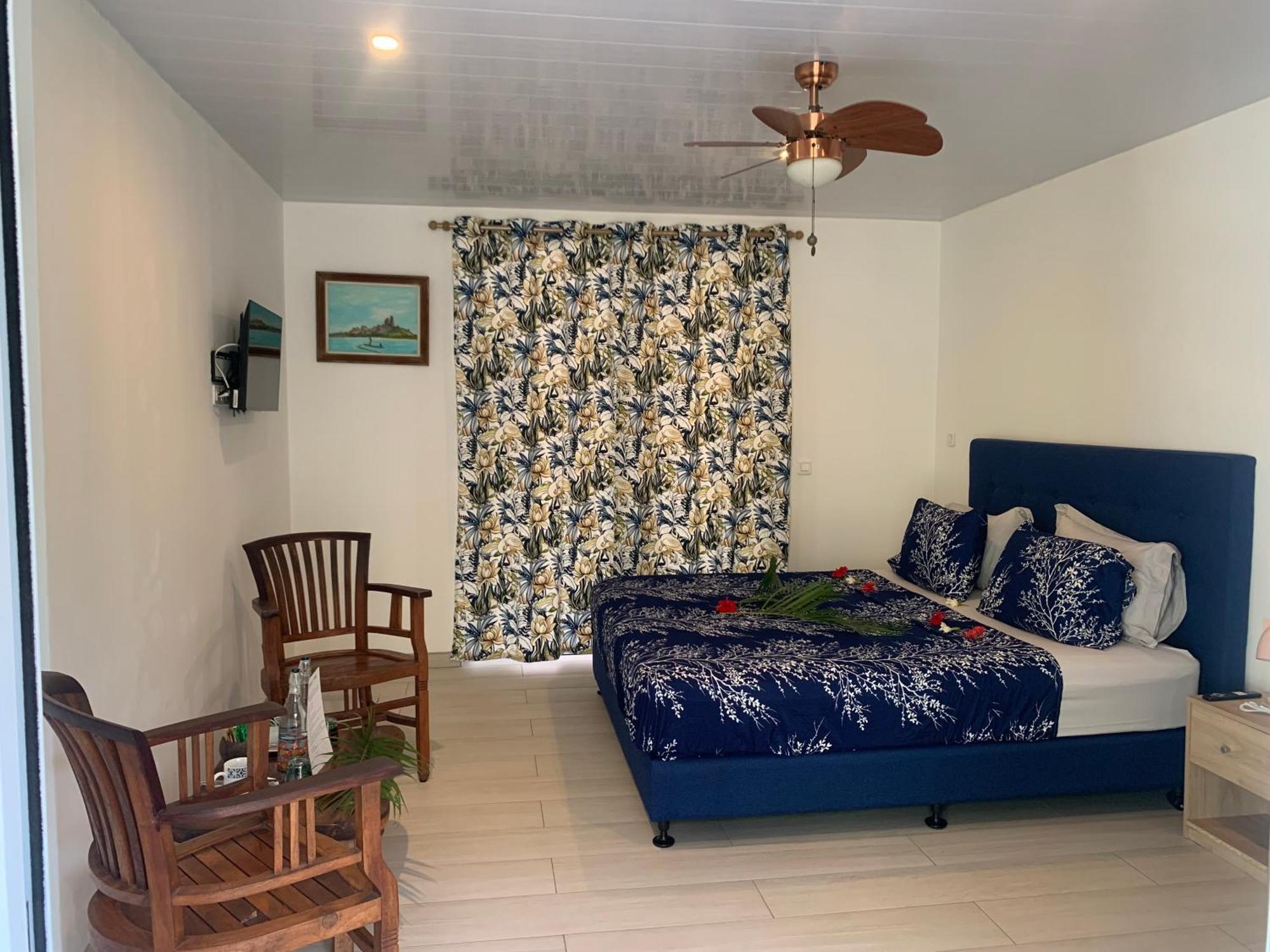 A Tomo Mai Homestay, Close To Airport, Private Bathroom Free Parking And Wifi With High Connection And Breakfast Optional Faaa Kültér fotó